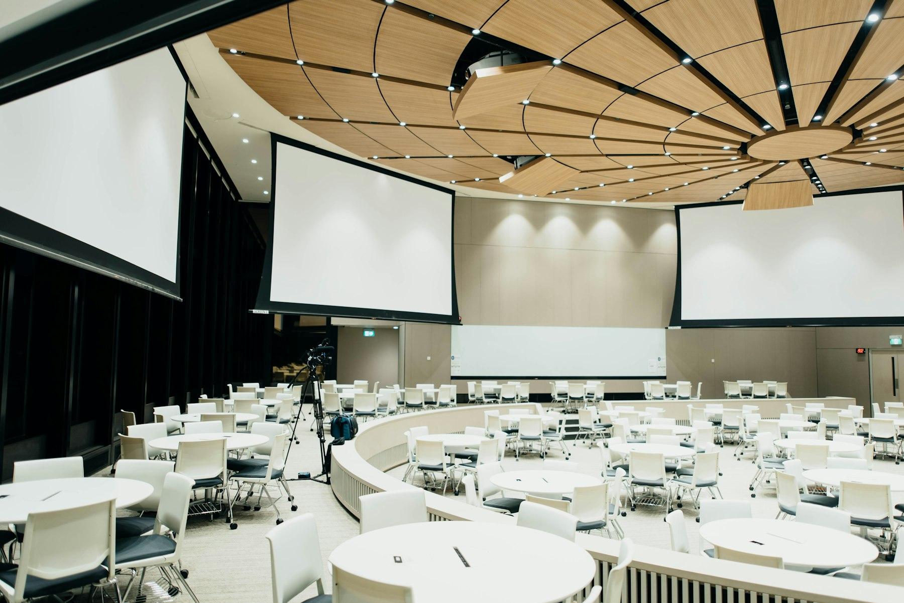 Conference and banquet set-up